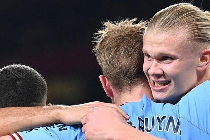 Hướng đến cú ăn ba, đây là cách Man City làm nên lịch sử