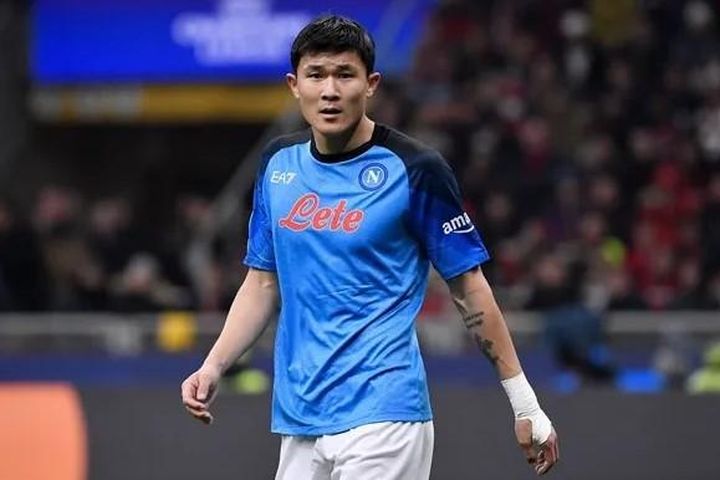 MU chi 60 triệu euro mua tân vương Serie A