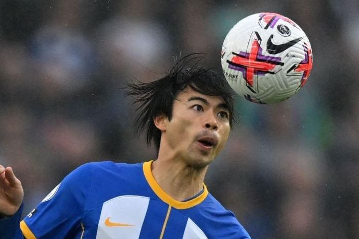 Brighton vỡ mộng vào top 4 sau thất bại gây sốc