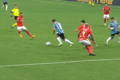 Suarez tiếp tục tỏa sáng ở tuổi 36