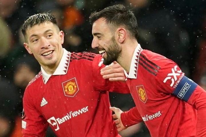 Huyền thoại Liverpool công khai xin lỗi sao MU