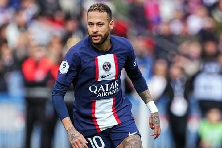 Casemiro giúp Man Utd chiêu mộ Neymar
