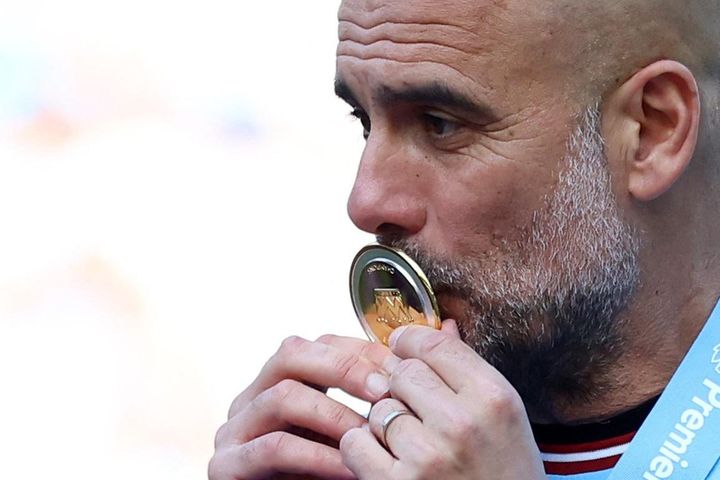 Pep và Sir Alex, ai hay hơn?