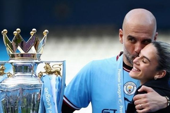 Man City: Nét xinh đẹp và duyên dáng của con gái HLV Pep Guardiola