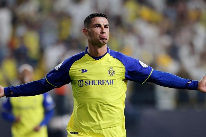Ronaldo ghi siêu phẩm giúp Al-Nassr thắng nghẹt thở 3-2