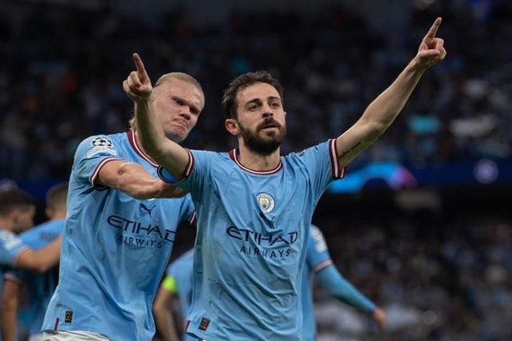 Tiến đến cú ăn ba theo cách thuyết phục hơn nhiều so với MU, Man City đã sẵn sàng tạo ra lịch sử