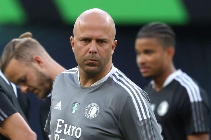 Thêm ứng viên từ chối băng ghế huấn luyện Tottenham