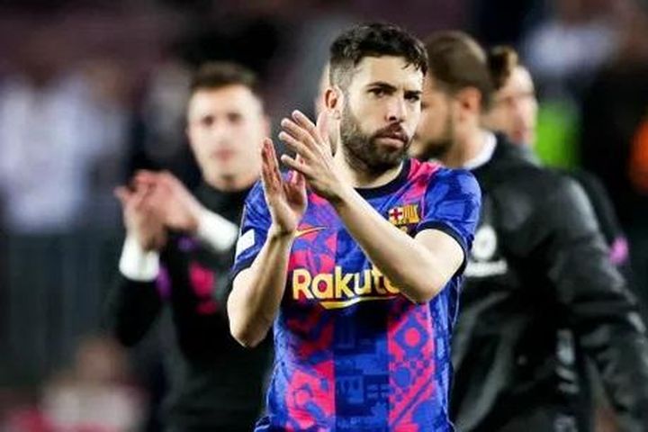 Jordi Alba chia sẻ xúc động ngày chia tay Barca