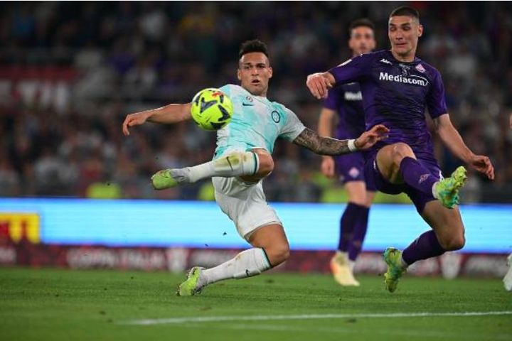 Đánh bại Fiorentina, Inter giành chức vô địch Coppa Italia