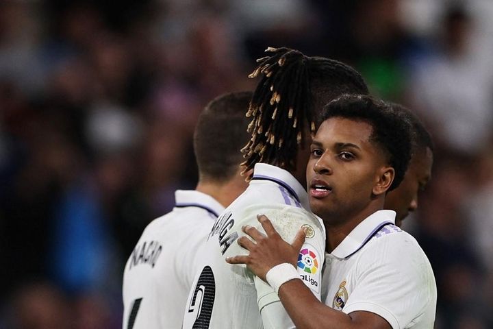 Hạ Vallecano, Real Madrid dành tặng chiến thắng cho Vinicius