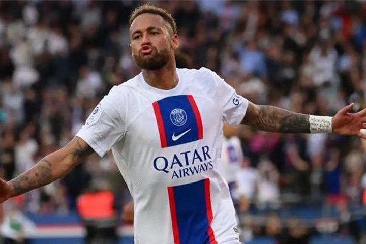 HLV Ten Hag nói gì về tin đồn MU quan tâm Neymar?