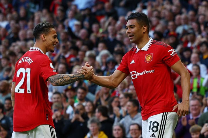 Vinh quang lạ lùng của Manchester United