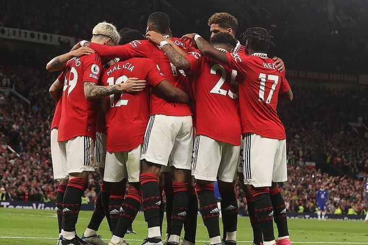 Đè bẹp Chelsea 4-1, Man United đua thành công Top 3 Ngoại hạng