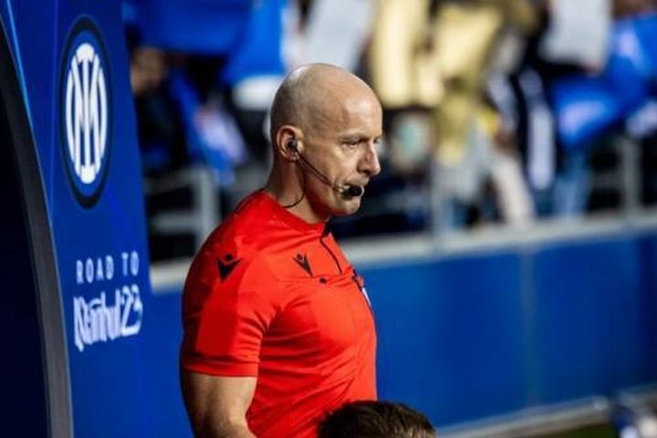 Trọng tài bắt chính trận chung kết Champions League là ai?