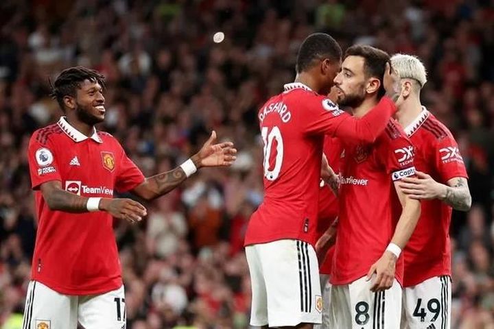 Đè bẹp Chelsea, MU chính thức trở lại sân chơi Champions League