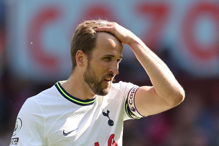 Chê MU, Tottenham mời chào Real Madrid mua Harry Kane