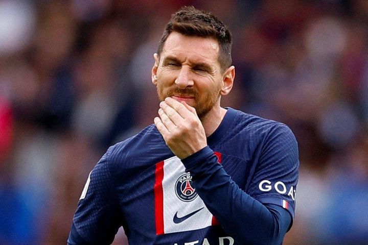 Barca gửi thư mời Messi trở lại sân Nou Camp