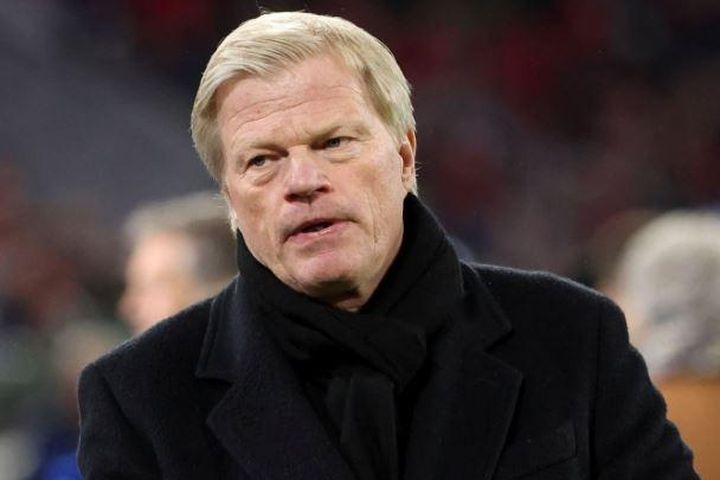Bayern sa thải Oliver Kahn ngay sau khi vô địch