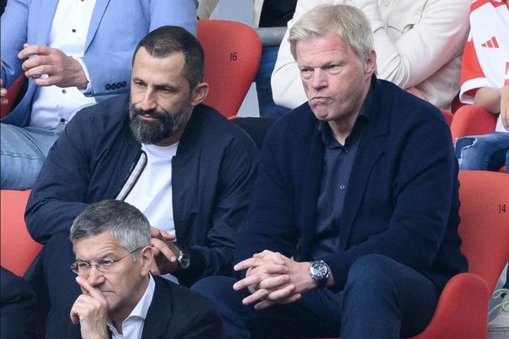 Bayern Munich vô địch Bundesliga, 2 sếp lớn nhận trát sa thải