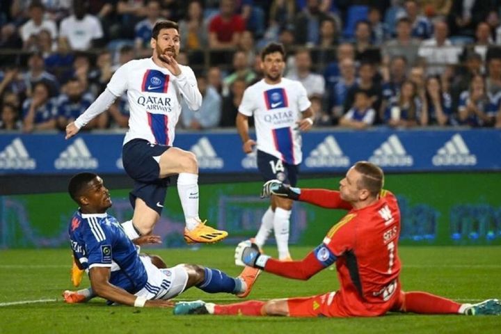 Giúp PSG đoạt Ligue 1, Messi lập loạt kỷ lục vô tiền khoáng hậu