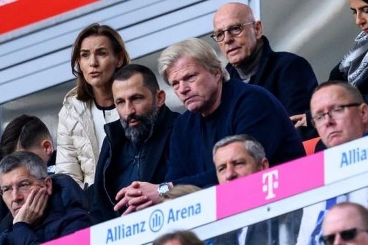 Bayern sa thải Oliver Kahn ngay sau khi trở thành 'tân vương'