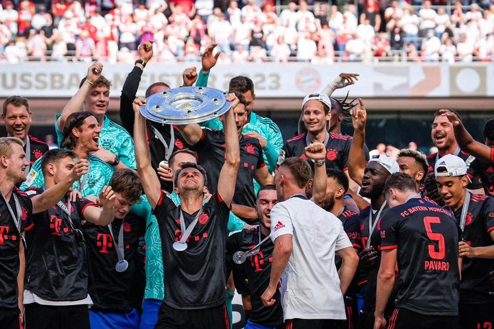 Những cầu thủ Bayern nắm kỷ lục số lần vô địch Đức