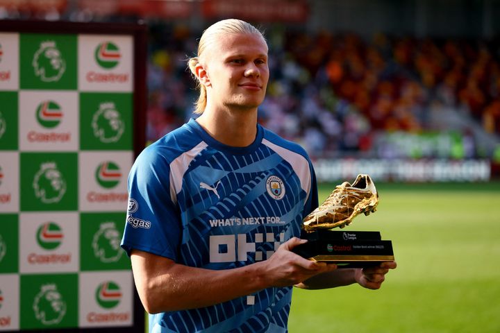 Haaland hoàn tất 'cú ăn bốn' giải cá nhân ở mùa 2022/23