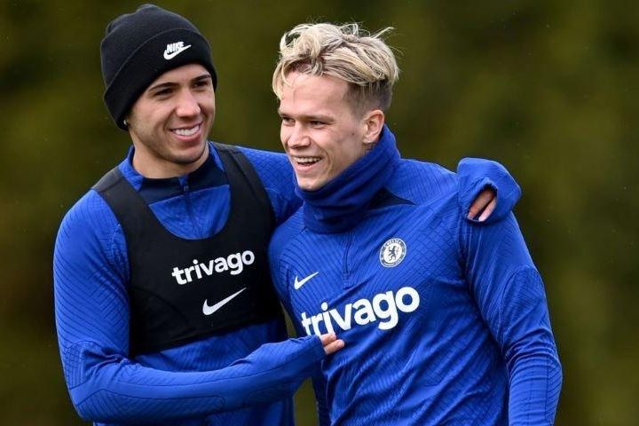 Thêm 2 cầu thủ Chelsea có danh hiệu ở mùa này