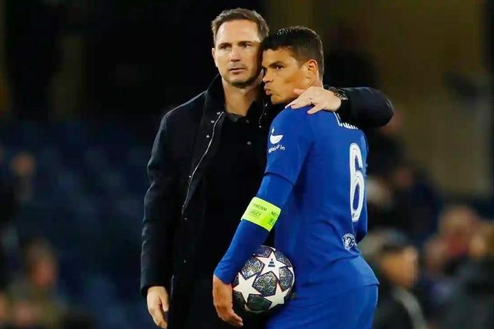 Lampard 'nhắn nhủ' một loạt vấn đề của Chelsea đến tân HLV Pochettino