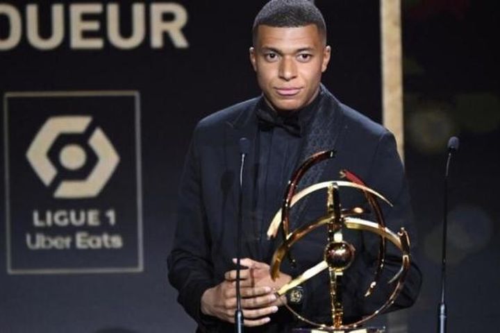 Mbappe tự 'chốt' tương lai