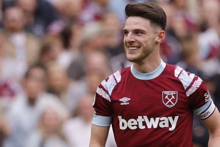 MU quyết đánh bại Arsenal để ký Declan Rice