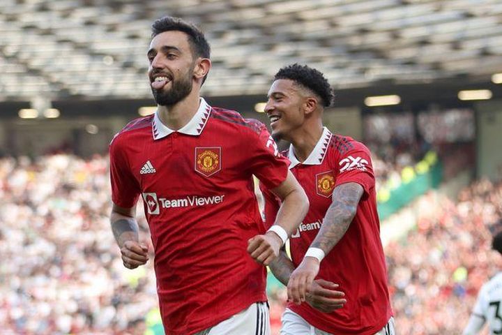 Lì lợm ngược dòng hạ Fulham, MU chính thức về đích thứ 3 ở Premier League