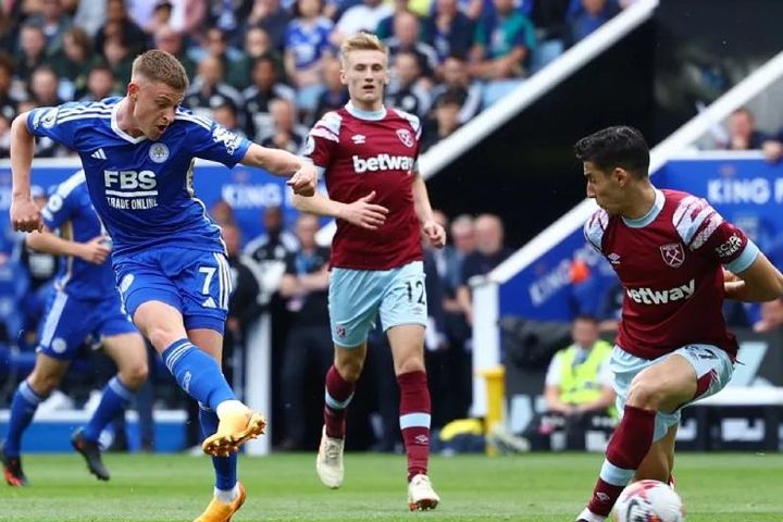 Video bóng đá Leicester - West Ham: Nỗ lực muộn màng, bi kịch sau 9 năm (Ngoại hạng Anh)