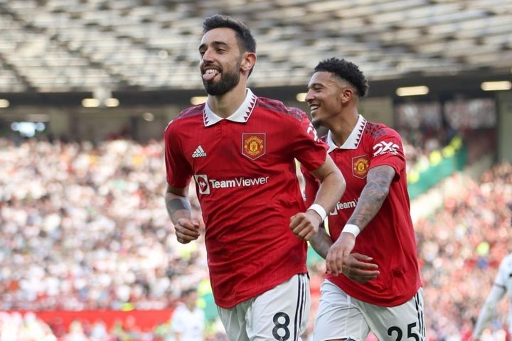 Thắng ngược Fulham, Man Utd đứng thứ 3 Ngoại Hạng Anh