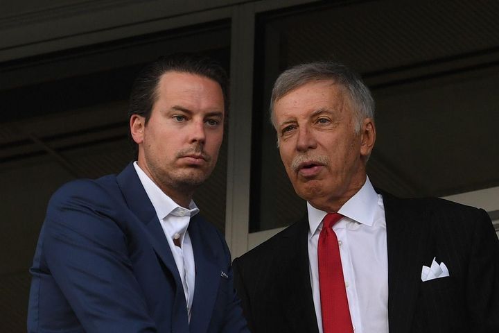 Arsenal giúp tỷ phú Kroenke tăng 2 tỷ USD tài sản