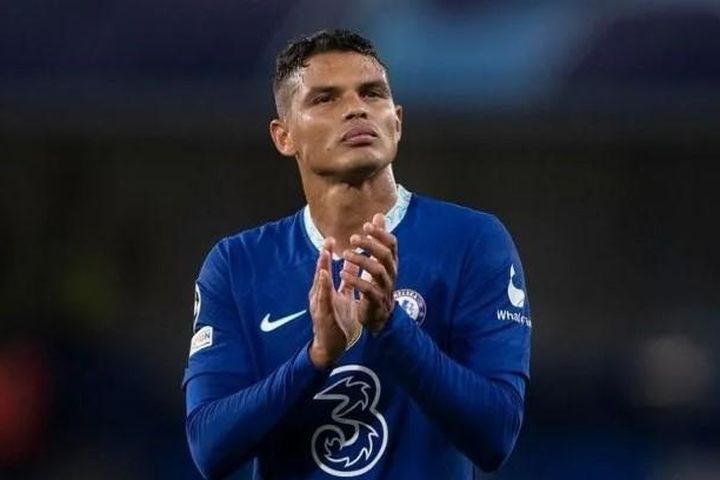 Thiago Silva sẵn sàng ở lại Chelsea tới năm 40 tuổi