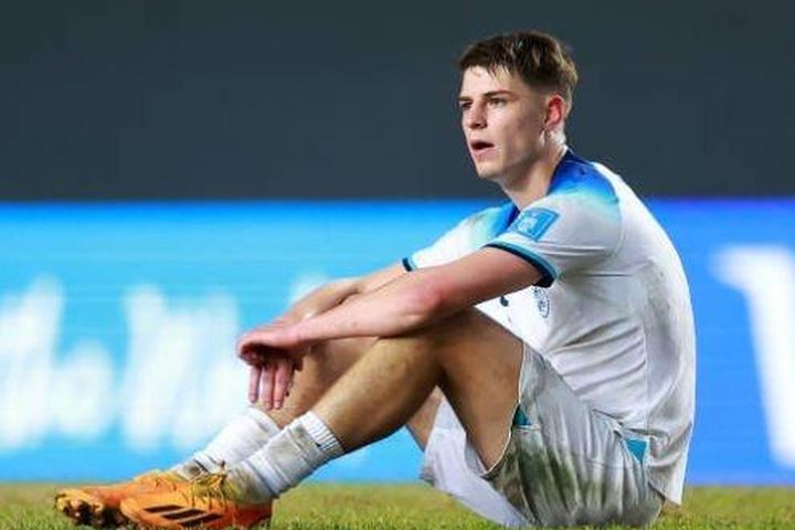 Bàn thua ở phút 87 tiễn Anh rời U20 World Cup