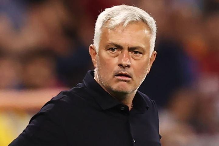Mourinho: 'Roma chết vì trận thua oan uổng'