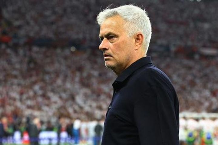 Mourinho: Tương lai bất định sau chung kết Europa League