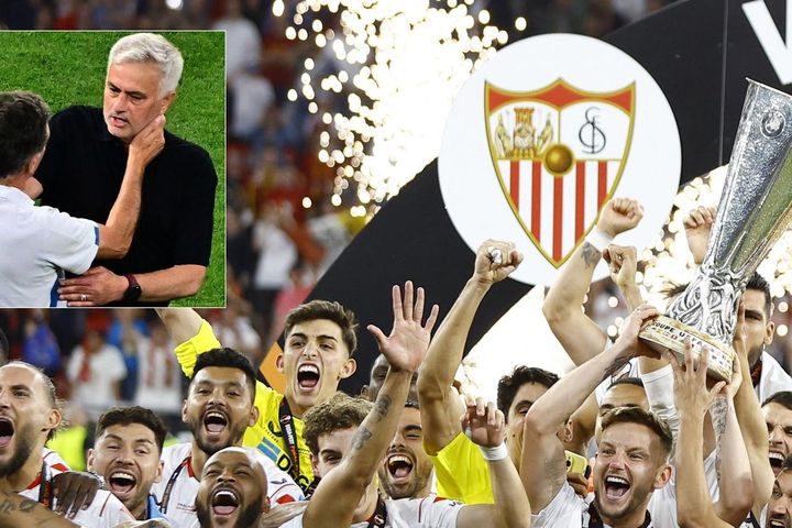 Sevilla đoạt Europa League: Ngày Mourinho thua học trò
