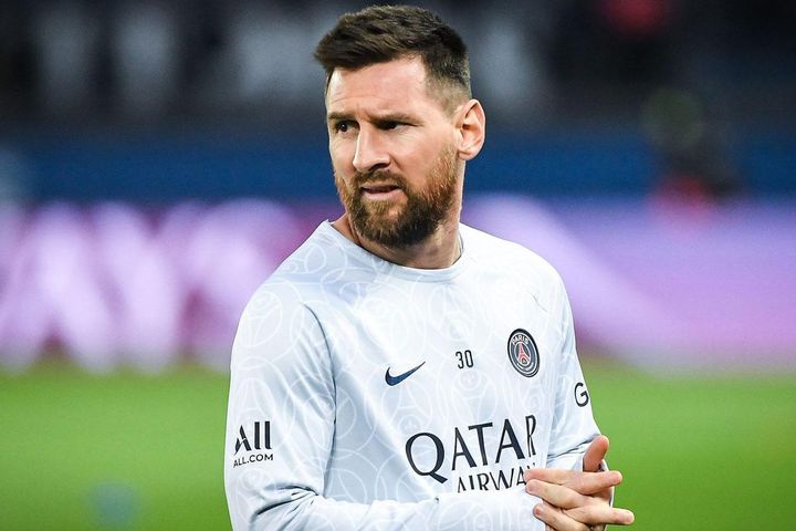 CHÍNH THỨC: Messi chia tay PSG vào cuối mùa