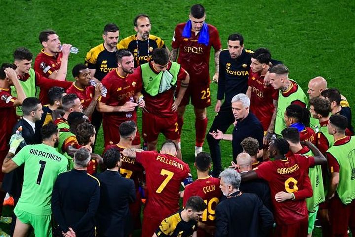 Mourinho không còn đặc biệt