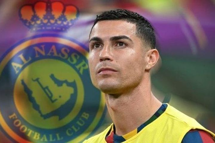 Ronaldo chính thức ở lại Al Nassr, xóa tan mọi tin đồn