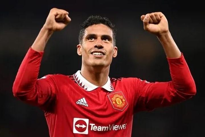 Raphael Varane khẳng định MU không e sợ Man City