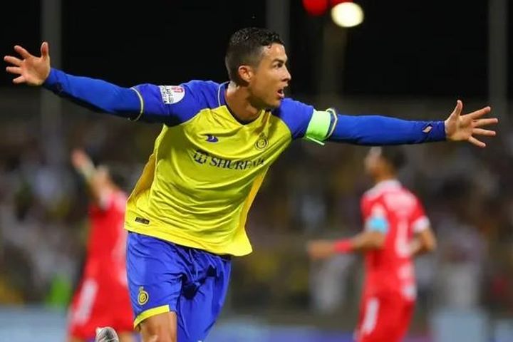 Ronaldo tiếp tục gắn bó với Al Nassr ở mùa giải tới