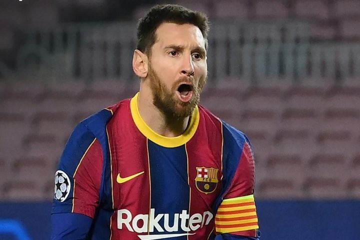 Messi mở toang cánh cửa trở lại Barca