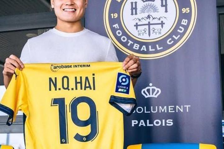 Quang Hải chia tay Paul FC sớm 1 năm