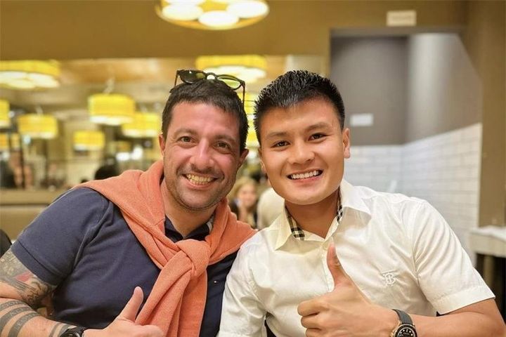 Người đại diện xác nhận tiền vệ Quang Hải chia tay Pau FC