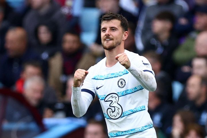 Chelsea từ chối giảm giá Mason Mount cho MU