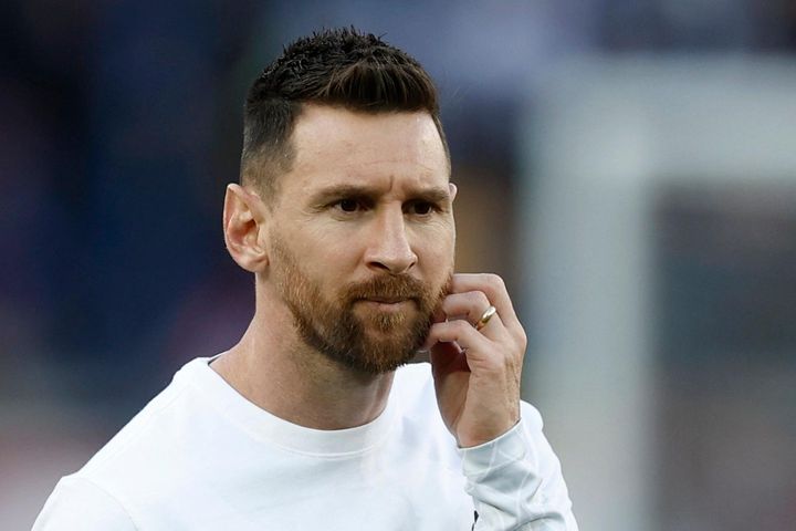 Barca đừng biến phi vụ Messi thành trò cười